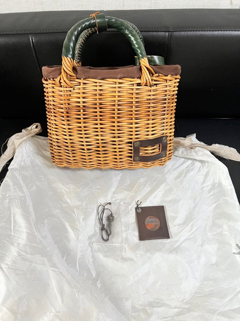 eb.a.gos カゴバッグ