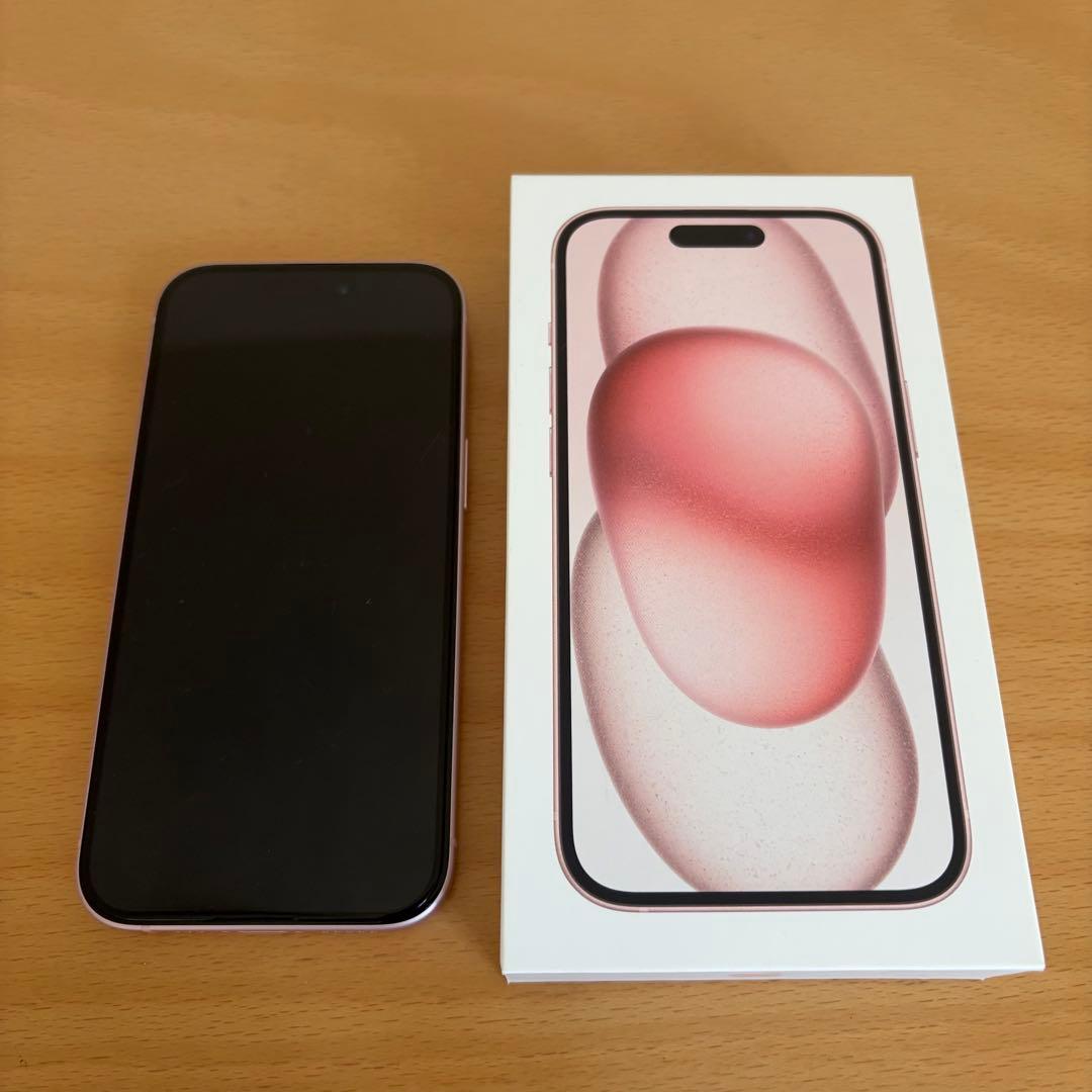 Apple iPhone 15 256GBピンク 本体