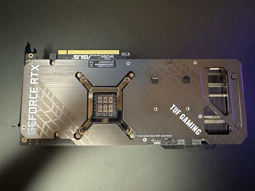 ASUS TUF Gaming GeForce RTX グラフィックボード