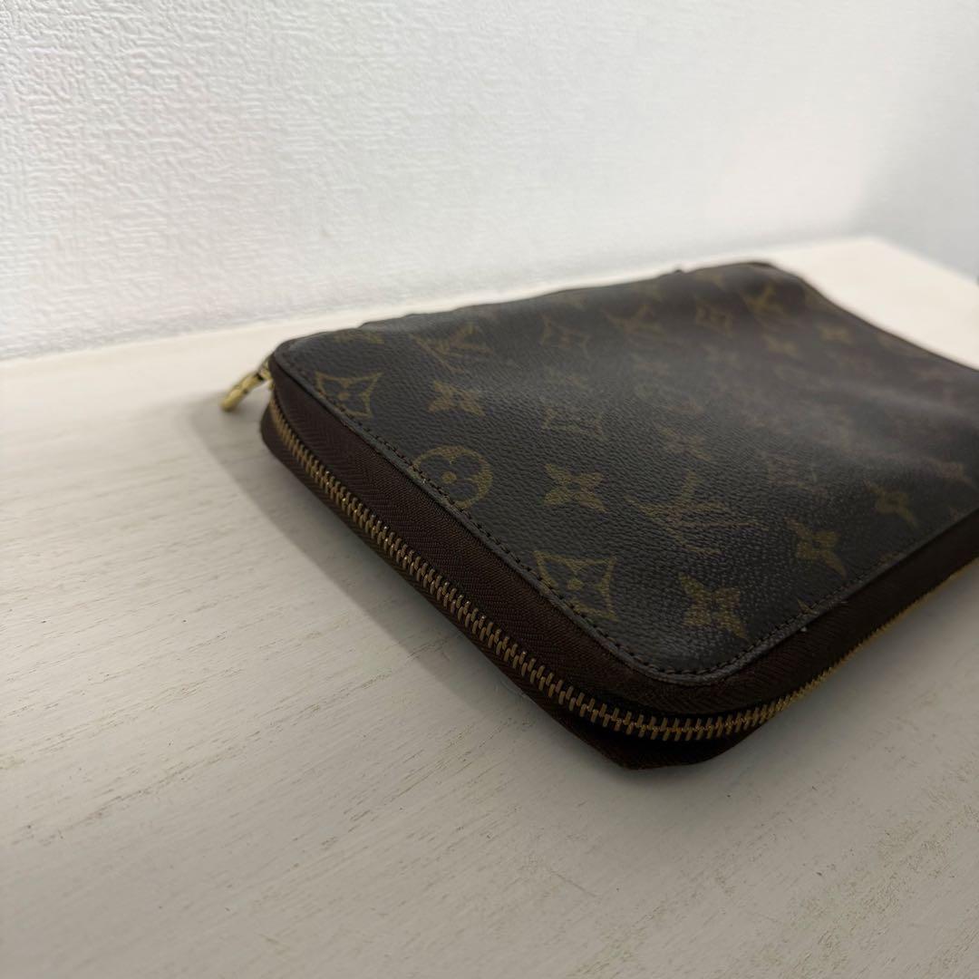 LOUIS VUITTONルイヴィトン モノグラム ポッシュ・エスカパド