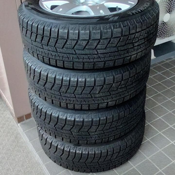 中古4本セット☆フォルクスワーゲン純正アルミホイール16インチ☆スタッドレス付き