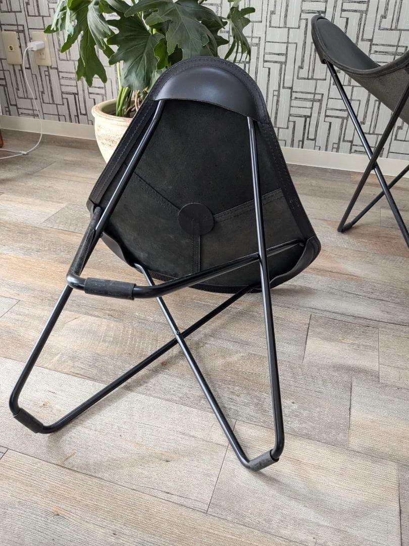 Cuero（クエロ） BKFバタフライチェア