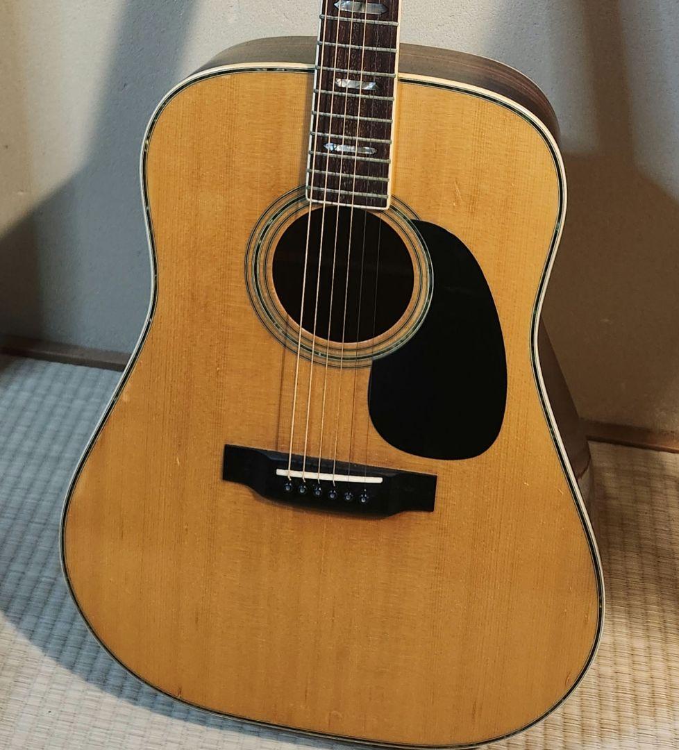 #アコースティックギター ☆ すぐに弾けます。