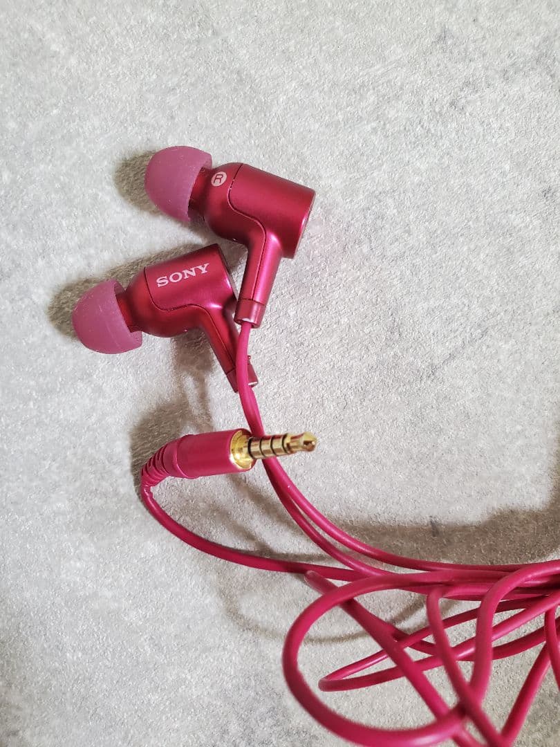 美品　SONY　ミュージックプレーヤー　NW-A25 ボルドーピンク