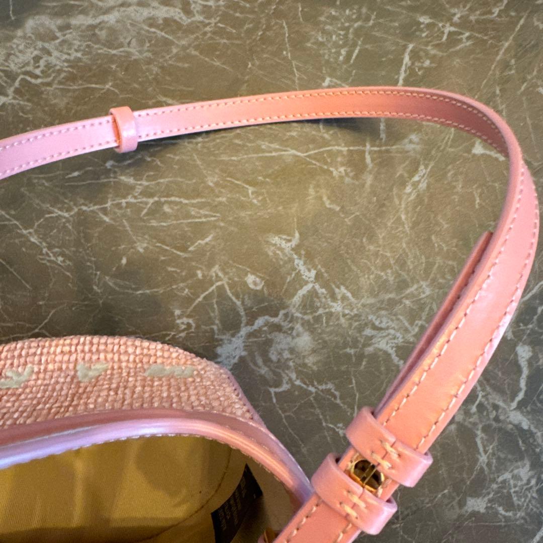 MARNI ピンク かごバッグ