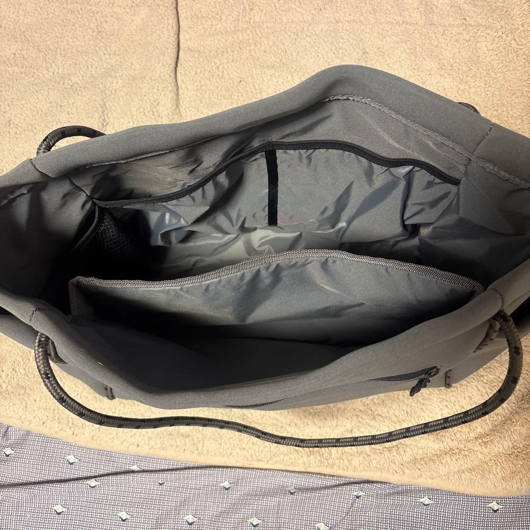 LAZZY ボストンバッグ グレー