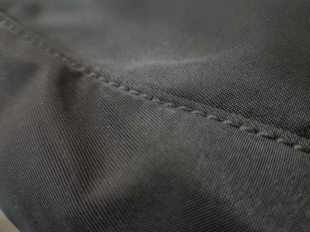 PRADA ブラック ナイロン トートバッグ　肩掛け可