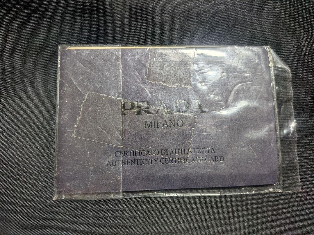 PRADA ブラック ナイロン トートバッグ　肩掛け可