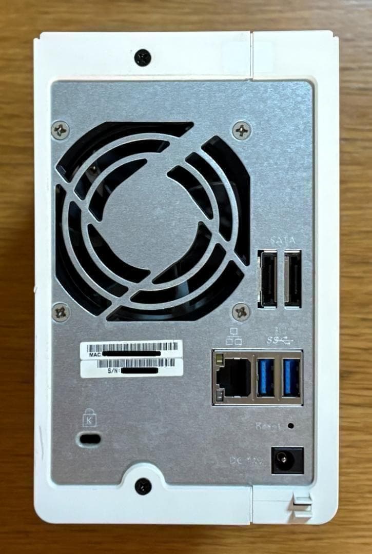QNAP／TS-220
