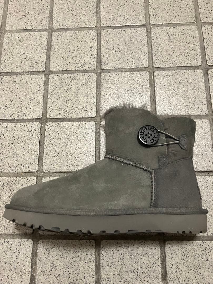 UGG ムートンブーツ グレー