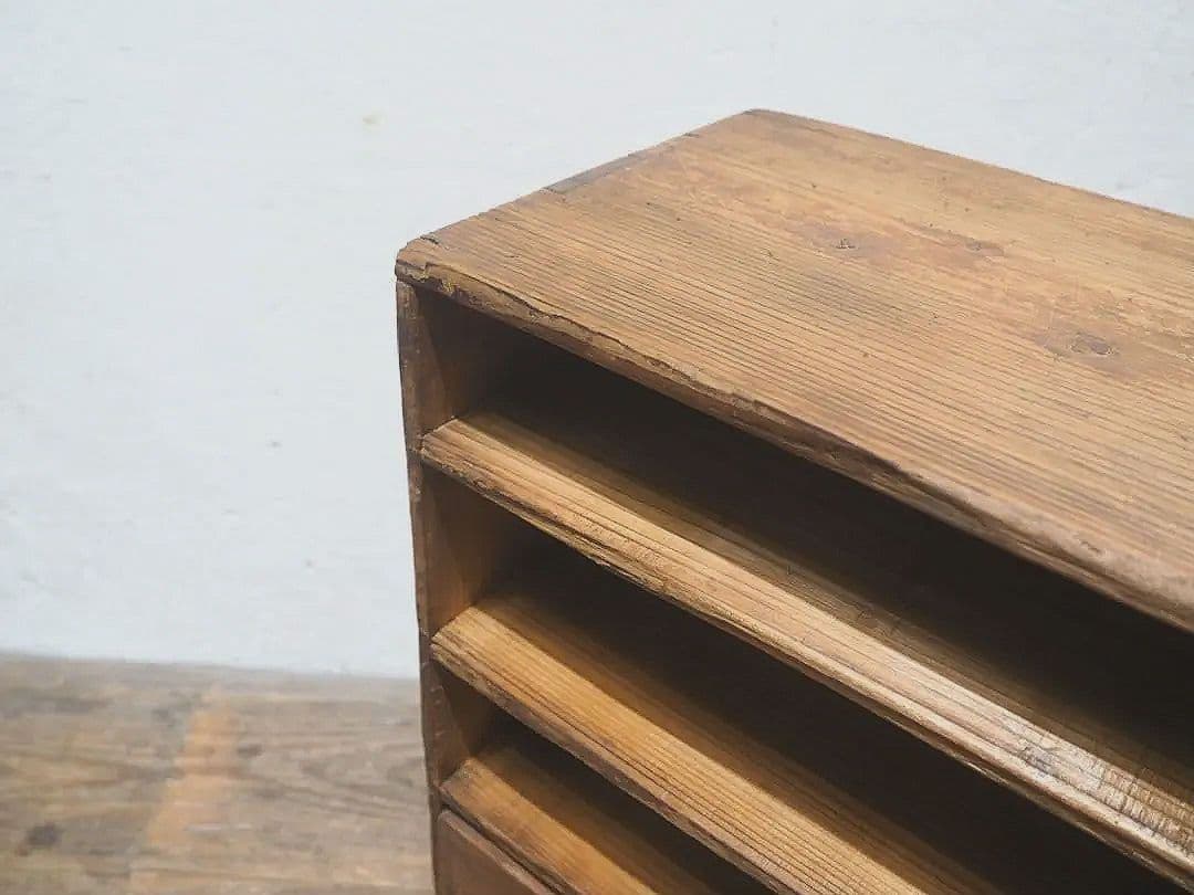 1319 小ぶりな杉の収納棚　飾り棚　抽斗　ケース　古家具　レトロ　ビンテージ