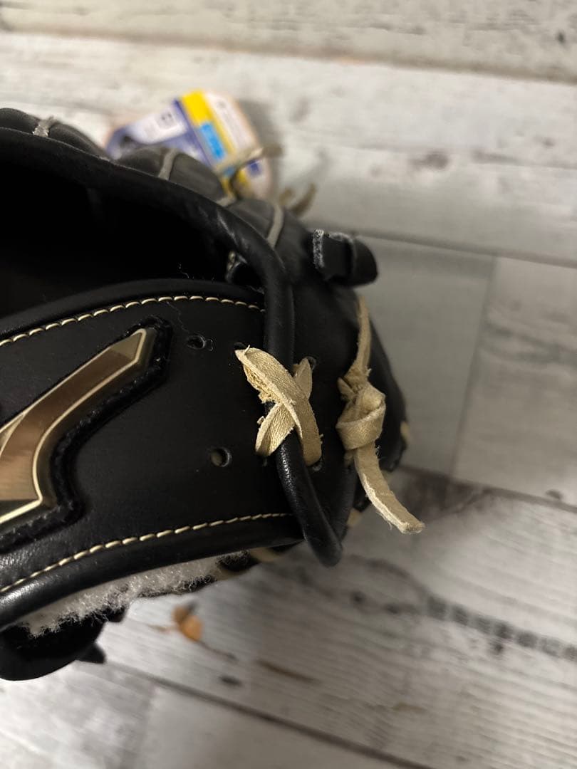 ミズノ グローバルエリート　少年硬式用　佐藤輝明モデル　左投げ