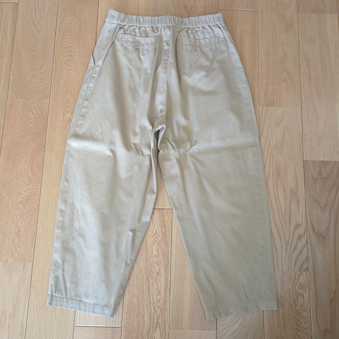 ポルテデプトン　コクーンシルエットのチノパンツ