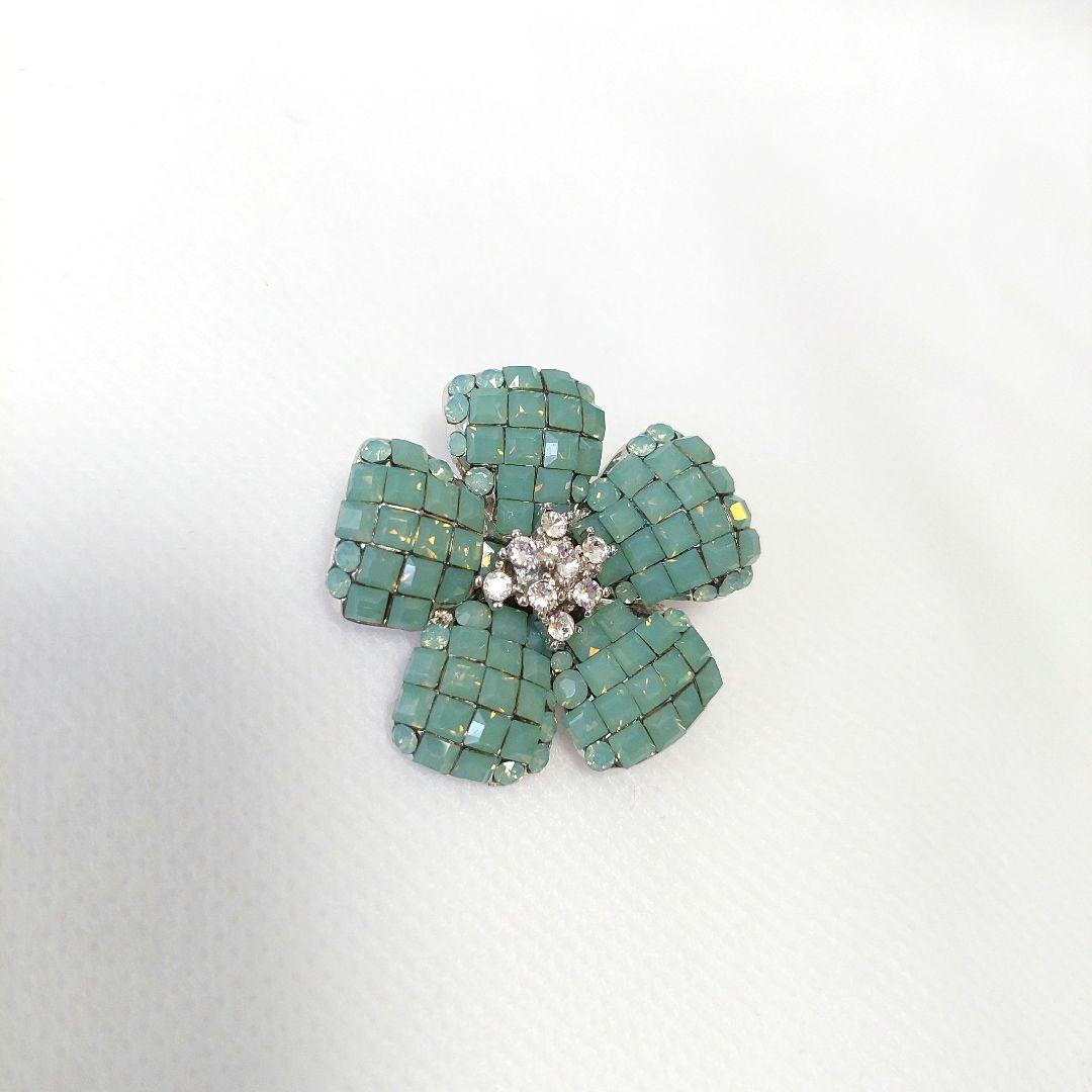 FOXEY　お花ブローチ　グリーン　 フラワーブローチ