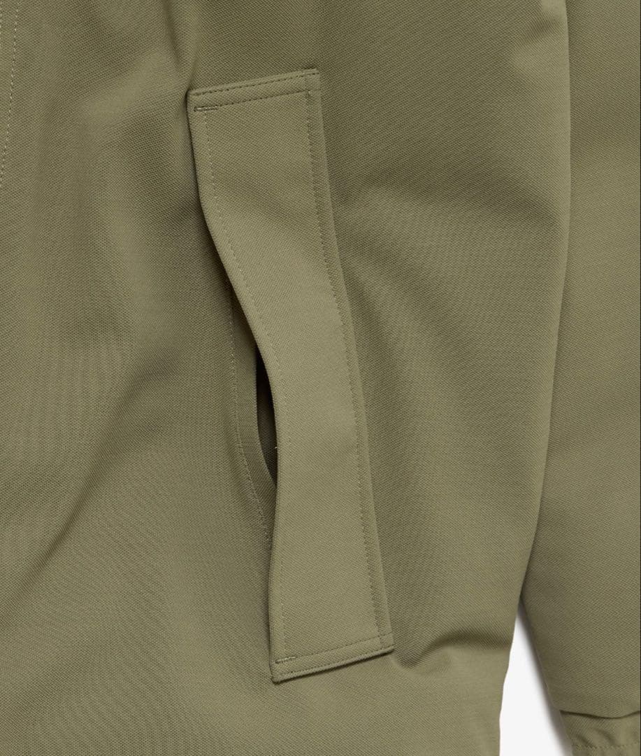 LACOSTE ラコステ　ダウンジャケット