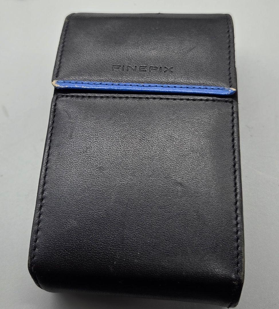 【レア品】3Dデジカメ　富士フィルム　 FinePix REAL 3D W1