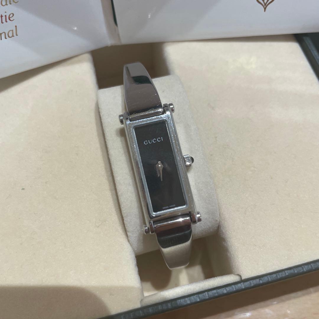 GUCCI グッチ レディース時計 シルバー