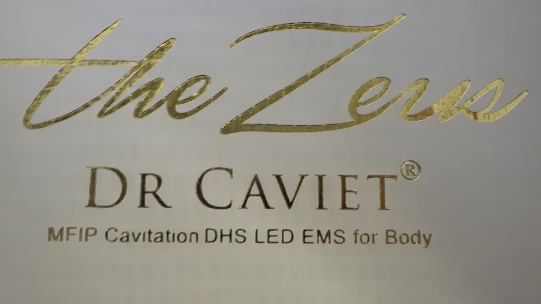 795/美品　ドクターキャビエット　ザ　ゼウス　LED EMS　BODY 美顔器