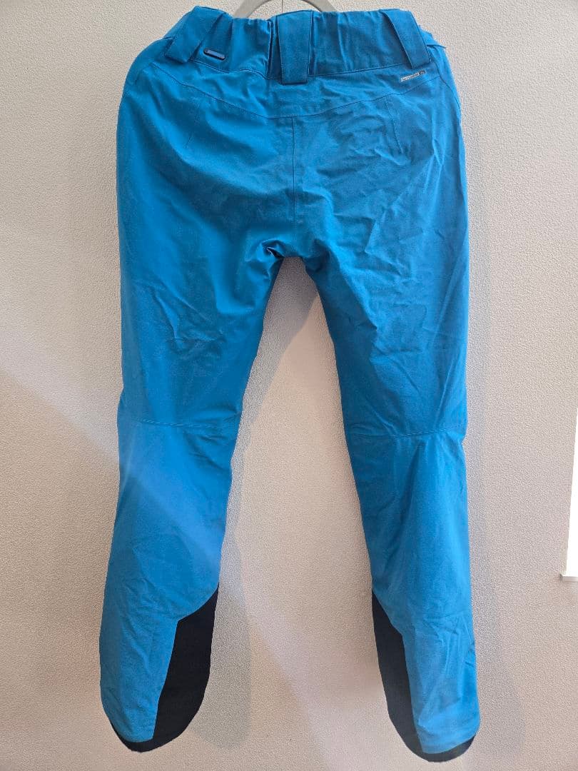 Salomon サロモン スキーウェア Mサイズ 上下セット