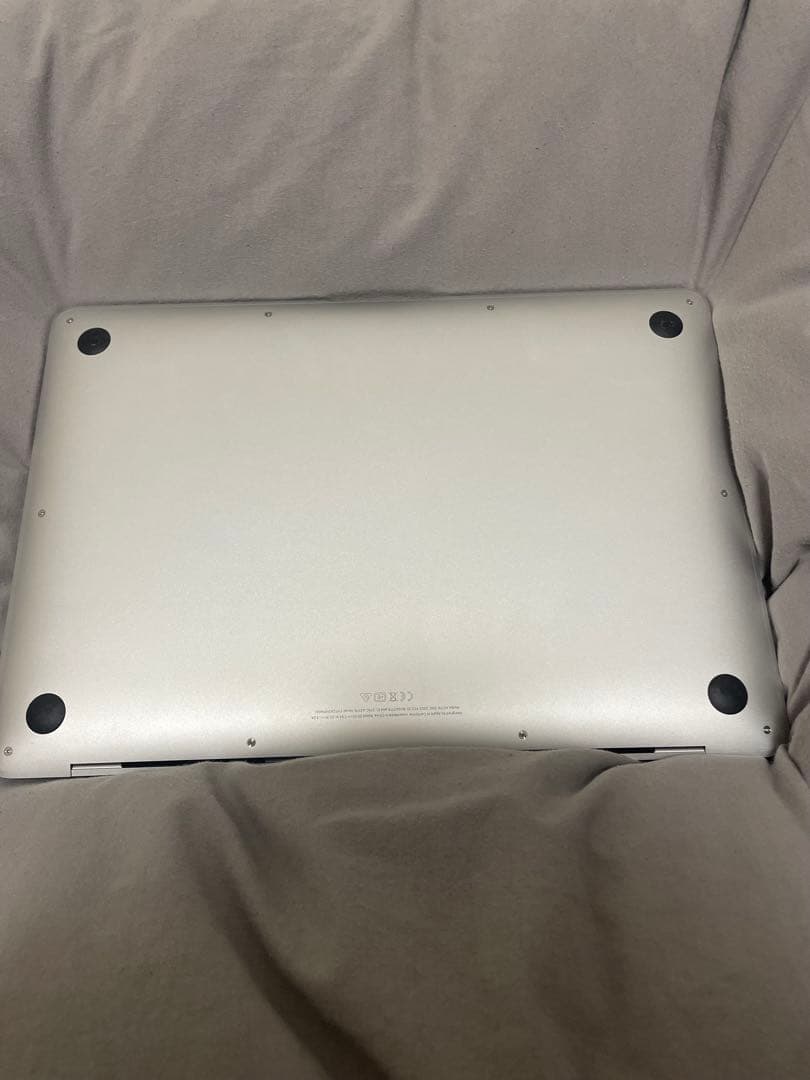 超美品　MacBook Air Retina 13-inch 2020