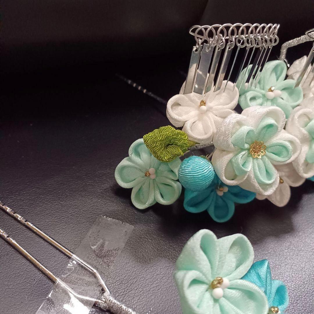 新品【七五三】髪飾り　勝山かんざし　簪　つまみ細工　水色系