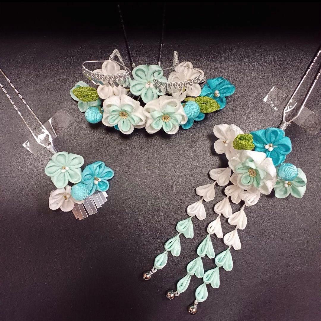 新品【七五三】髪飾り　勝山かんざし　簪　つまみ細工　水色系