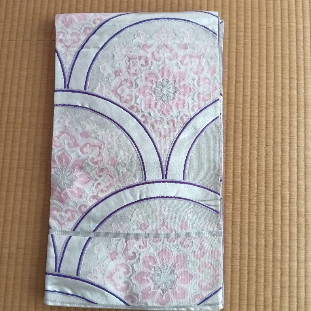 Kasumin値引き 裾引き着物 帯付き