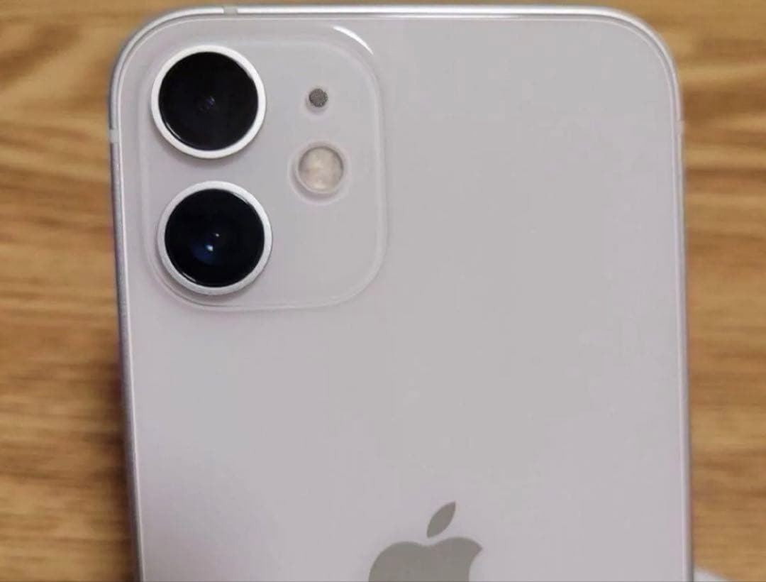 【極美品】iPhone 12 mini ホワイト64GB SIMフリー