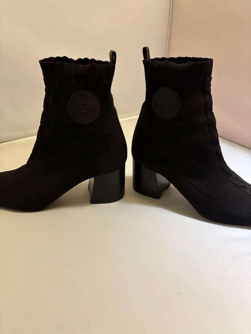 HERMES黒 ヴォルヴェールショートブーツ37ハーフ