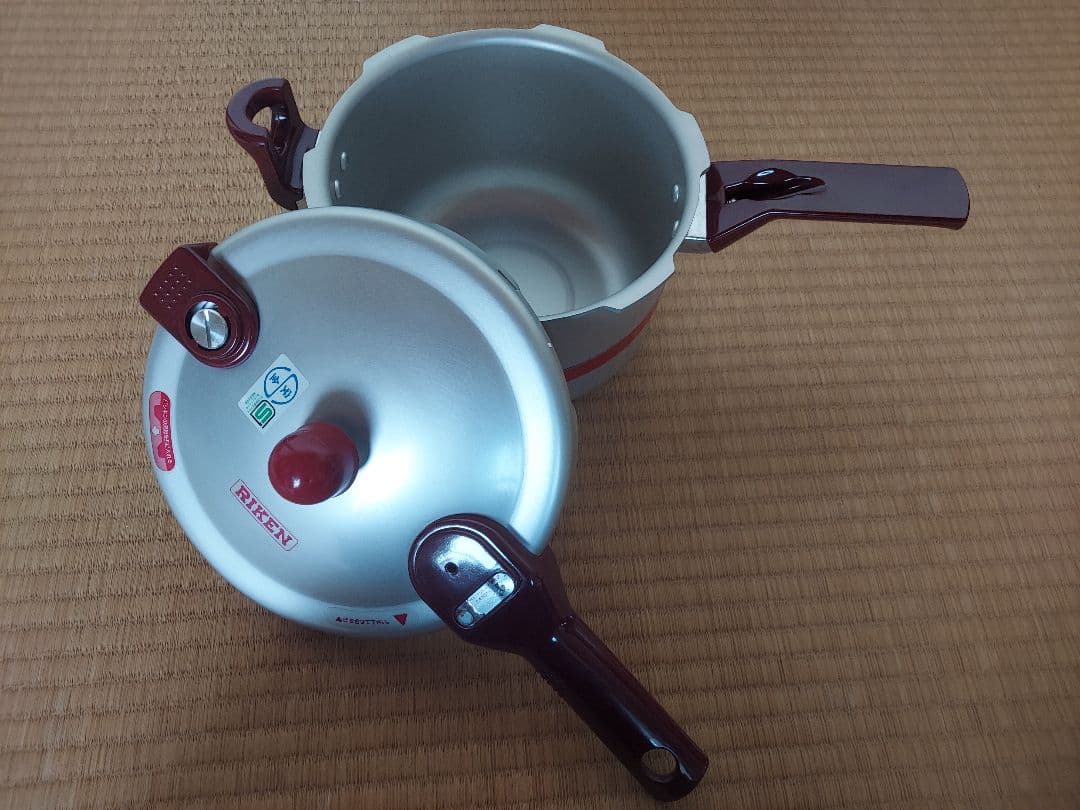 リズム こなべちゃん 小型圧力鍋