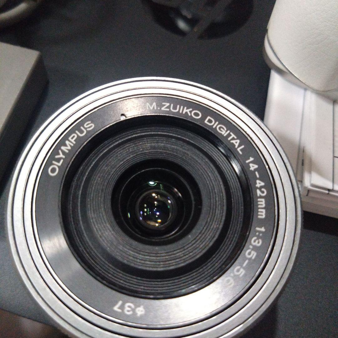 オリンパス PEN E-PL9 ダブルズームレンズキット ミラーレス一眼カメラ