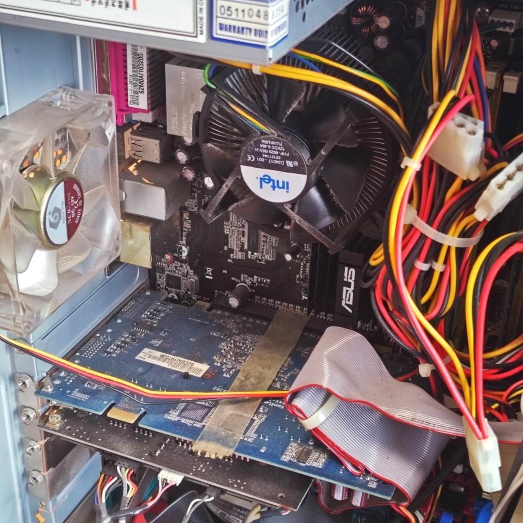 XP起動確認済 Faith Inspire VT 本体＋モニタ HDD無