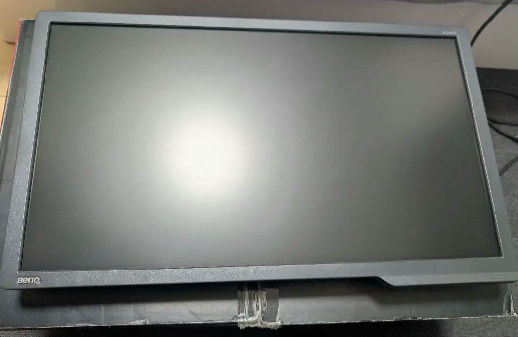 【美品】BenQ ゲーミングモニター 24インチ 144Hz XL24