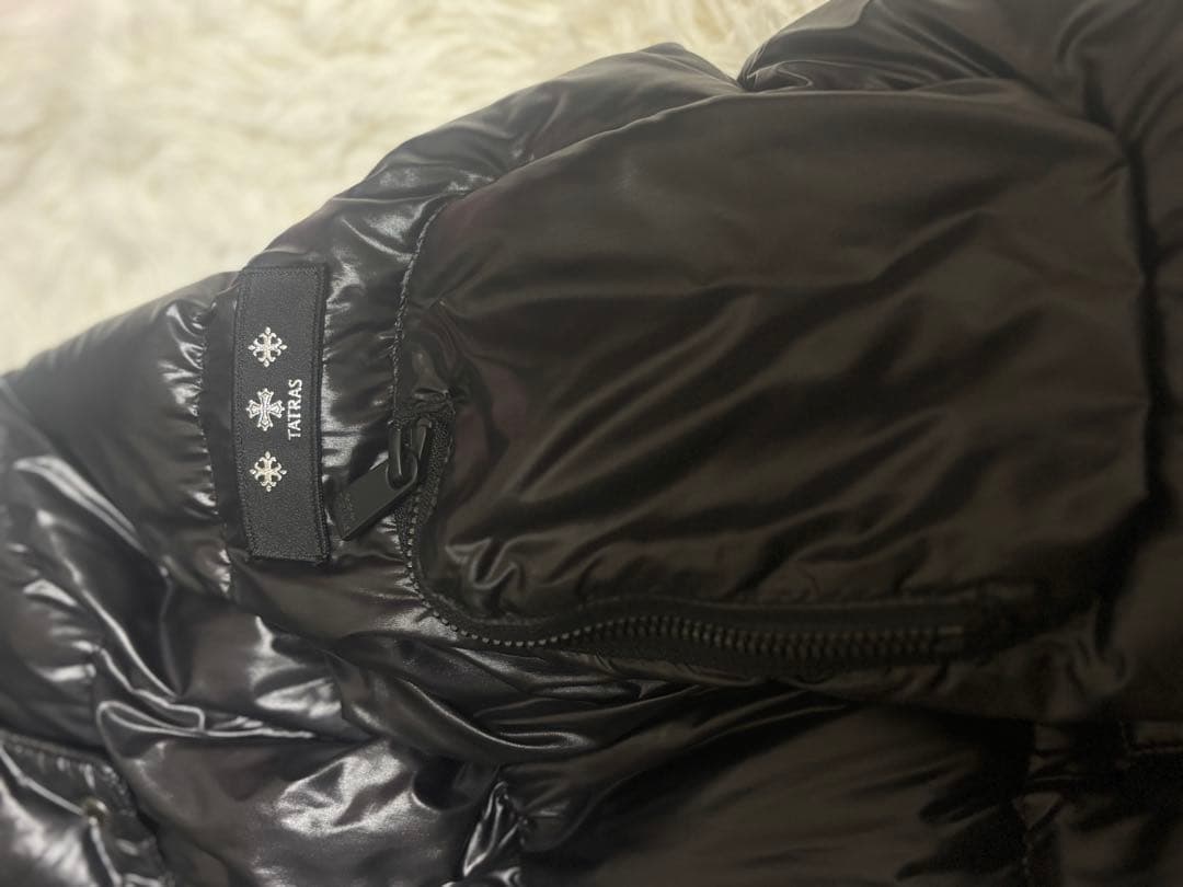 【限定値下】美品✨TATRAS ベルボ　ダウンジャケット