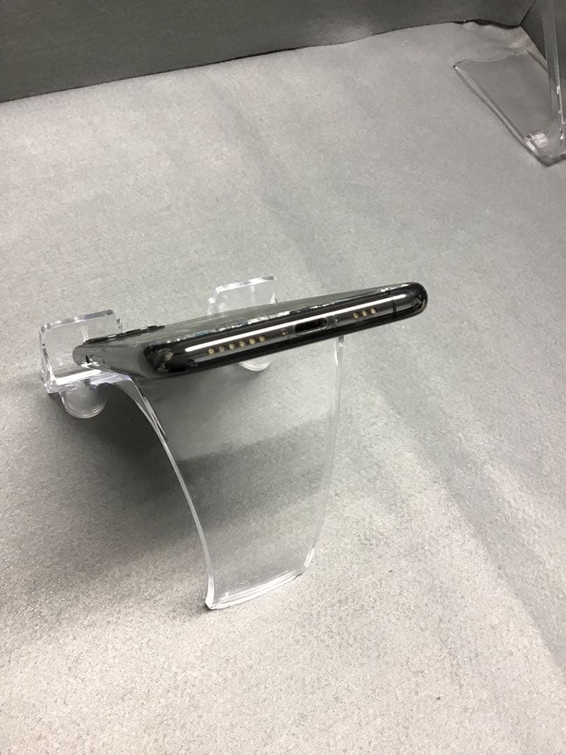 中古 国内版 SIMフリー　iPhone11Pro 64GB