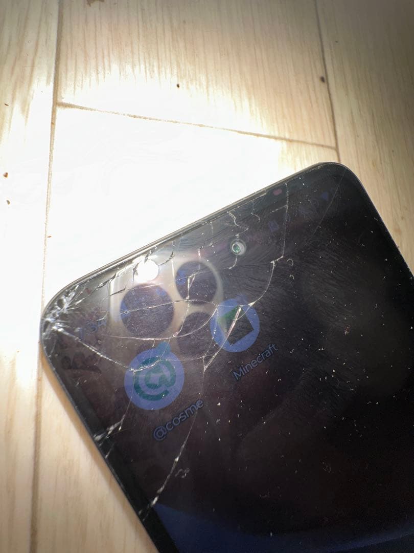 値下げ可motog 32 ブラック画面ひび割れ 128GBsimフリーモバ充付き