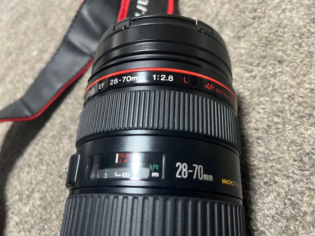 Canon EOS 5D Mark II + EF28-70mmレンズ