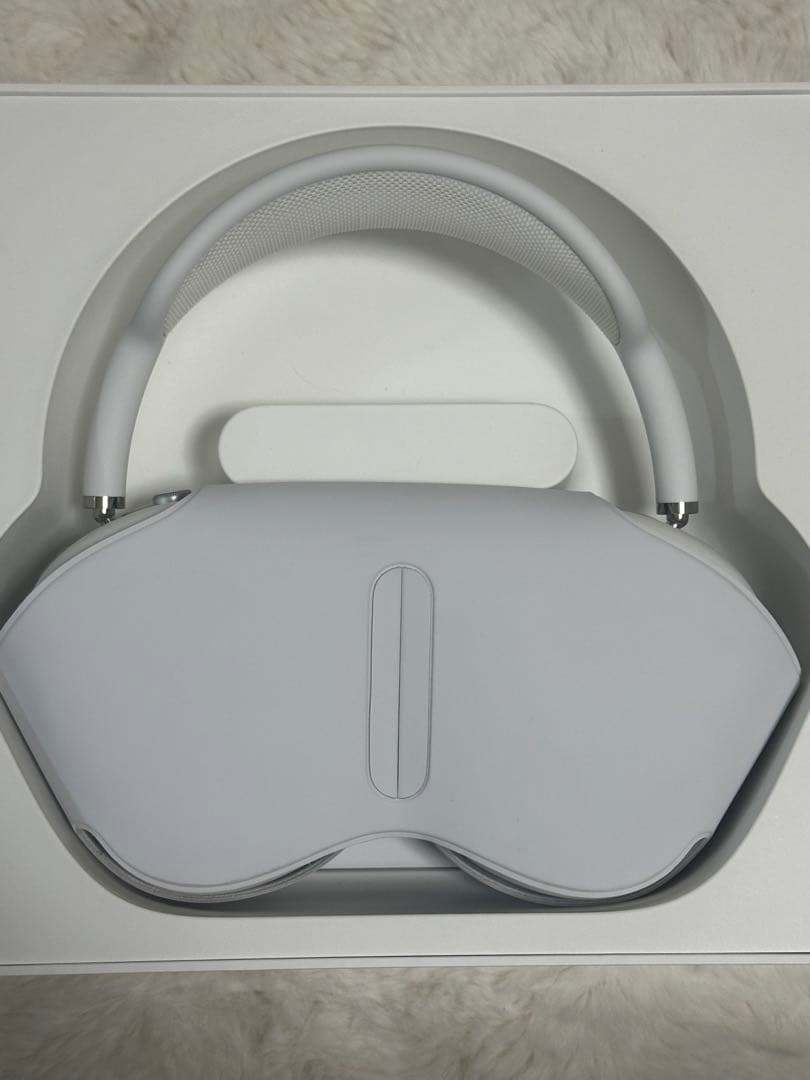 AirPodsMaxシルバー