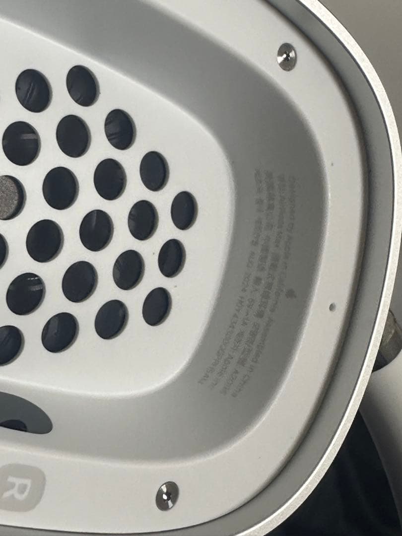 AirPodsMaxシルバー