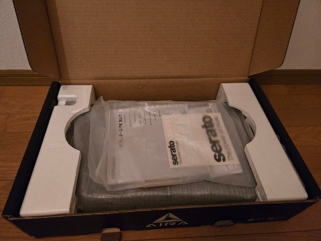 Roland　DJ-202