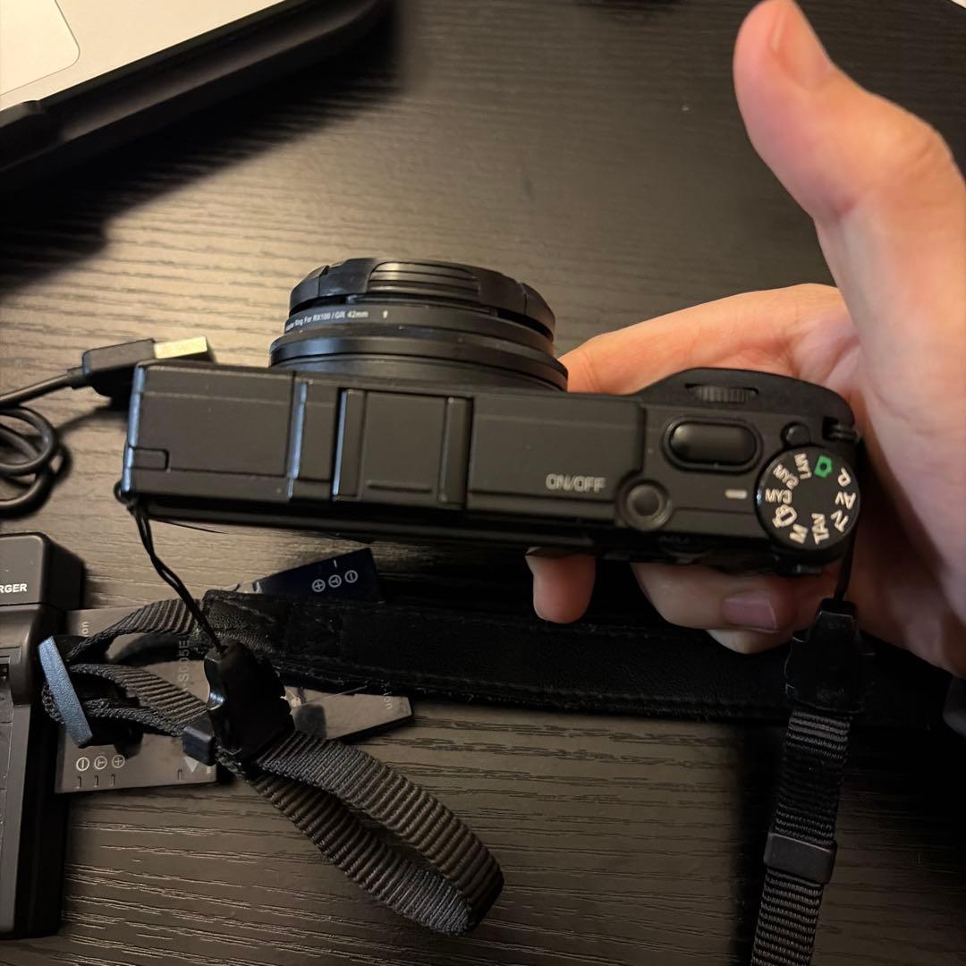 8500ショット　RICOH GR2 カメラ