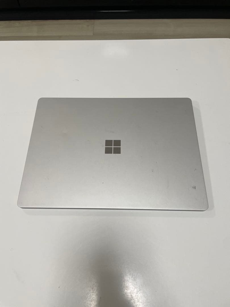 Surface Laptop2 core i5 SSD256GB 8世代　8GB