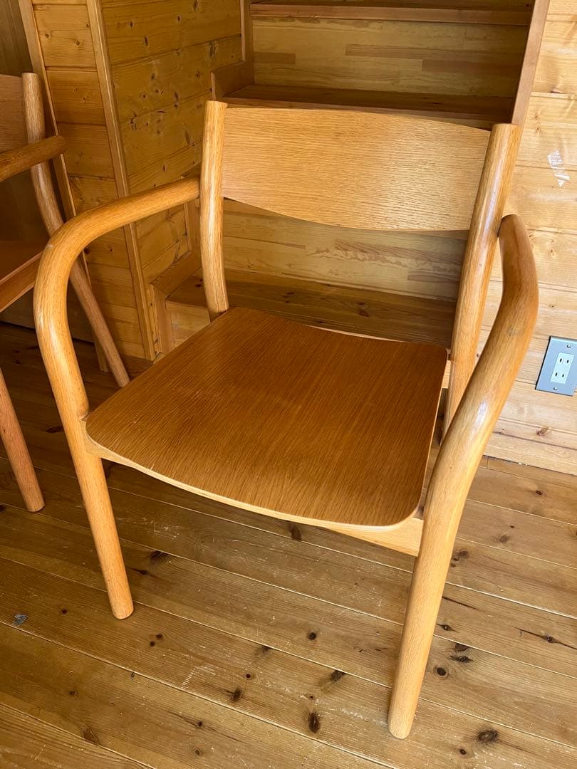 無印良品　アームチェア　ダイニングチェア Ｂ