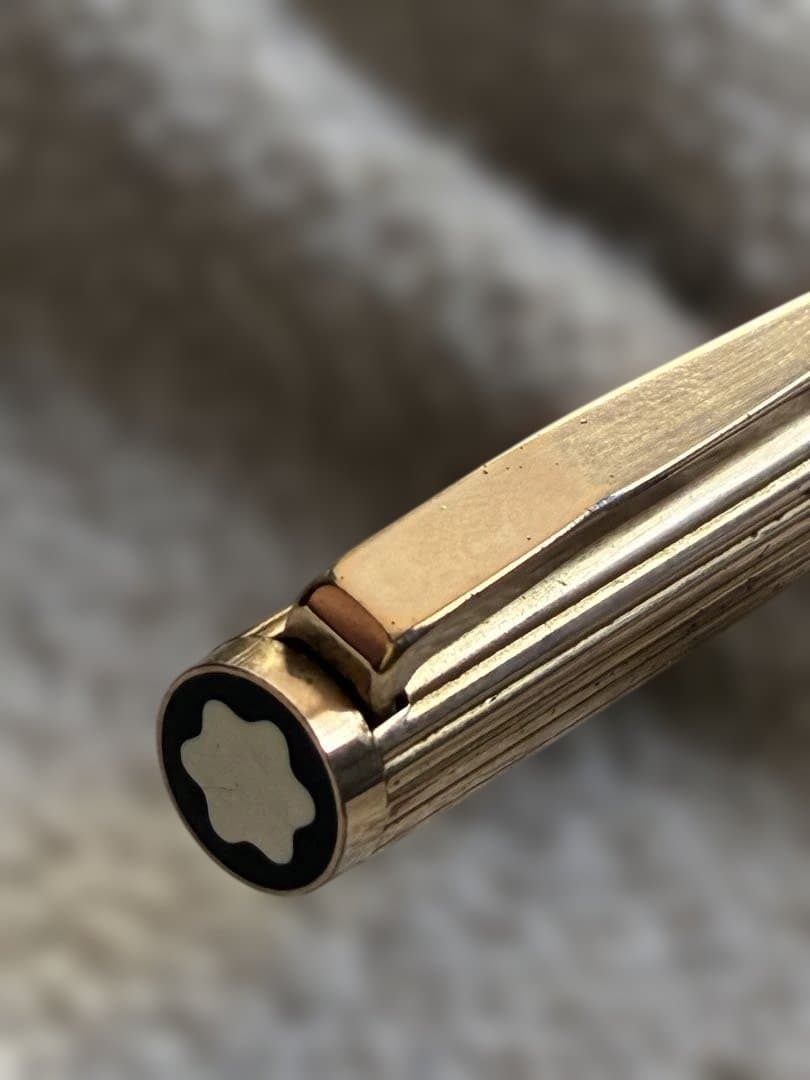 ◾️MONT BLANC モンブラン◾️ノブレス万年筆◾️ゴールド◾️化粧箱、冊子付◾️