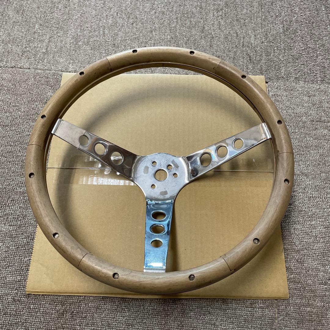 ムーンアイズ　グランツウッドステアリング