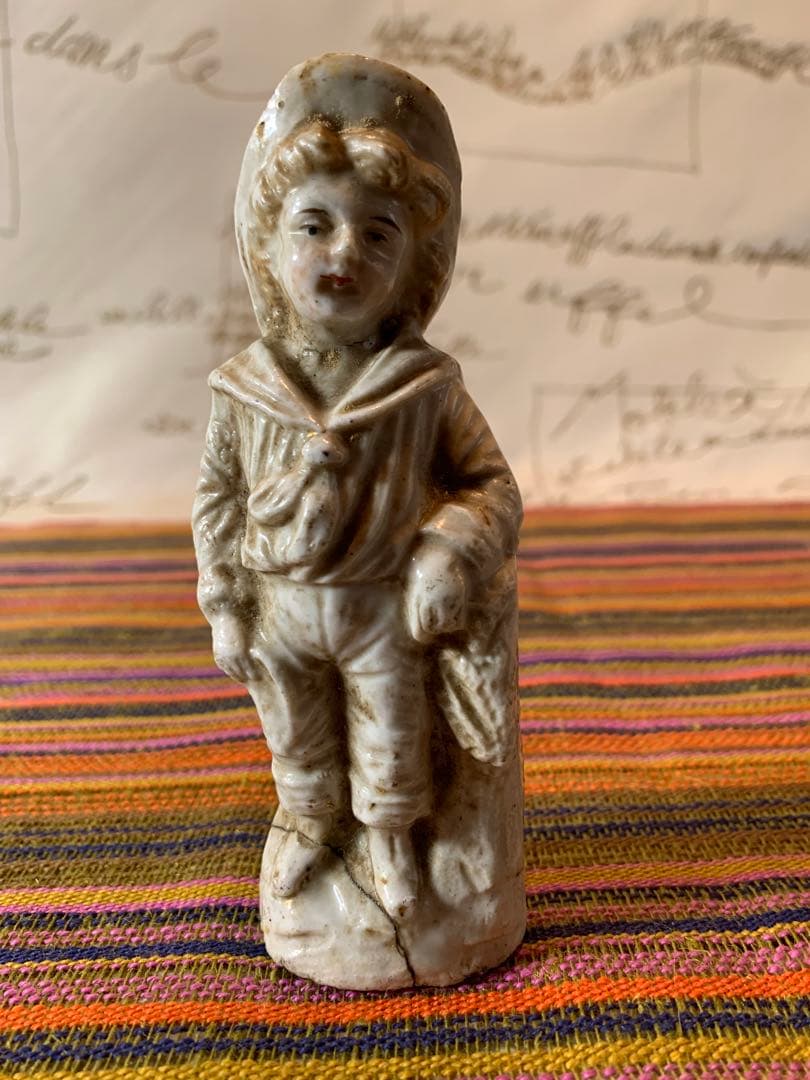 フランス製　アンティーク　ビクトリア調ペアの人形でディテールが細かく魅力的！