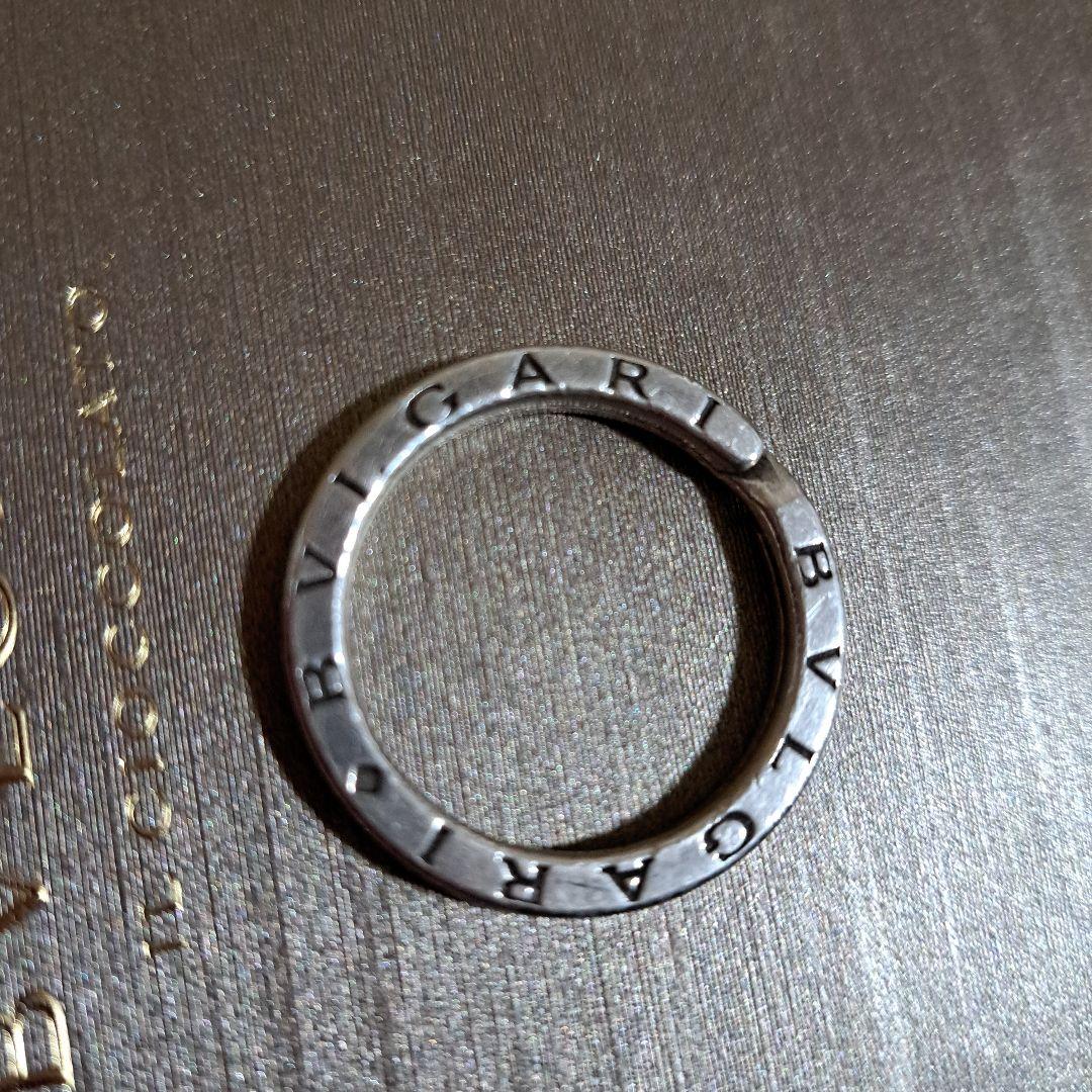 BVLGARI ロゴ入りシルバーリング&　チェーン　水牛革ネックレス