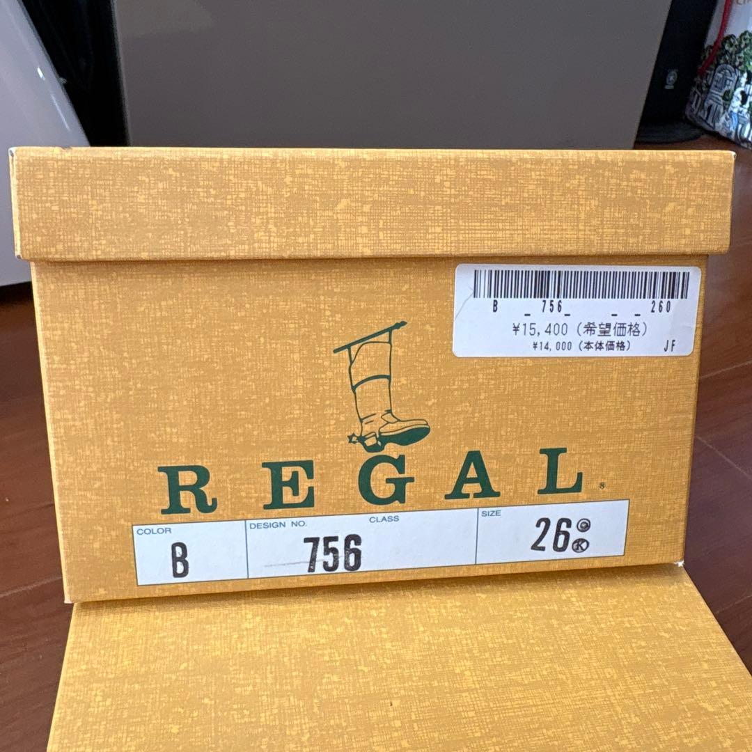REGAL 黒いレザー タッセル付きローファー