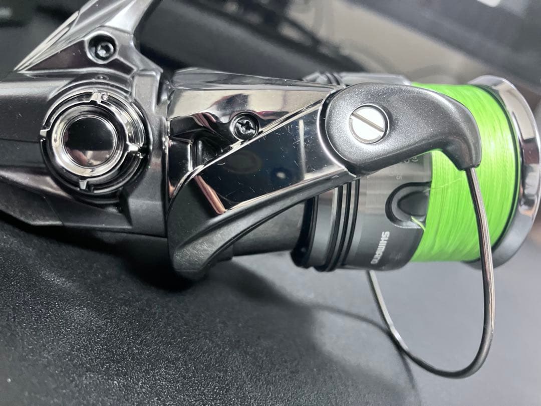 シマノ24ツインパワーC3000MHG 美品