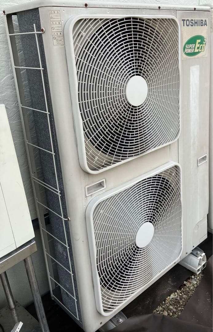 足跡‼️パッケージエアコン‼️東芝‼️ROA-AP1405HS(室外機)